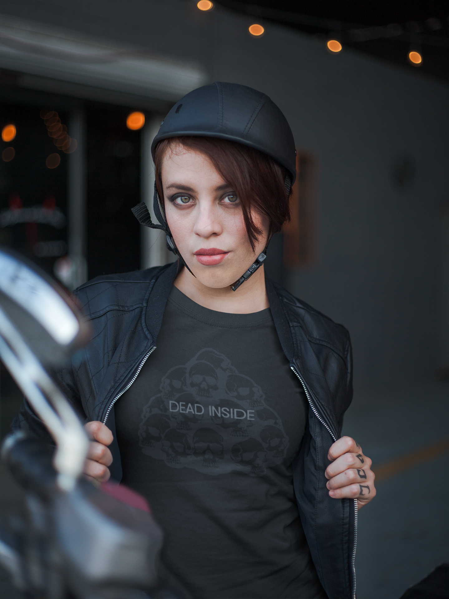 Dead Inside Skull T-Shirt | Gloss Black on Matte Black