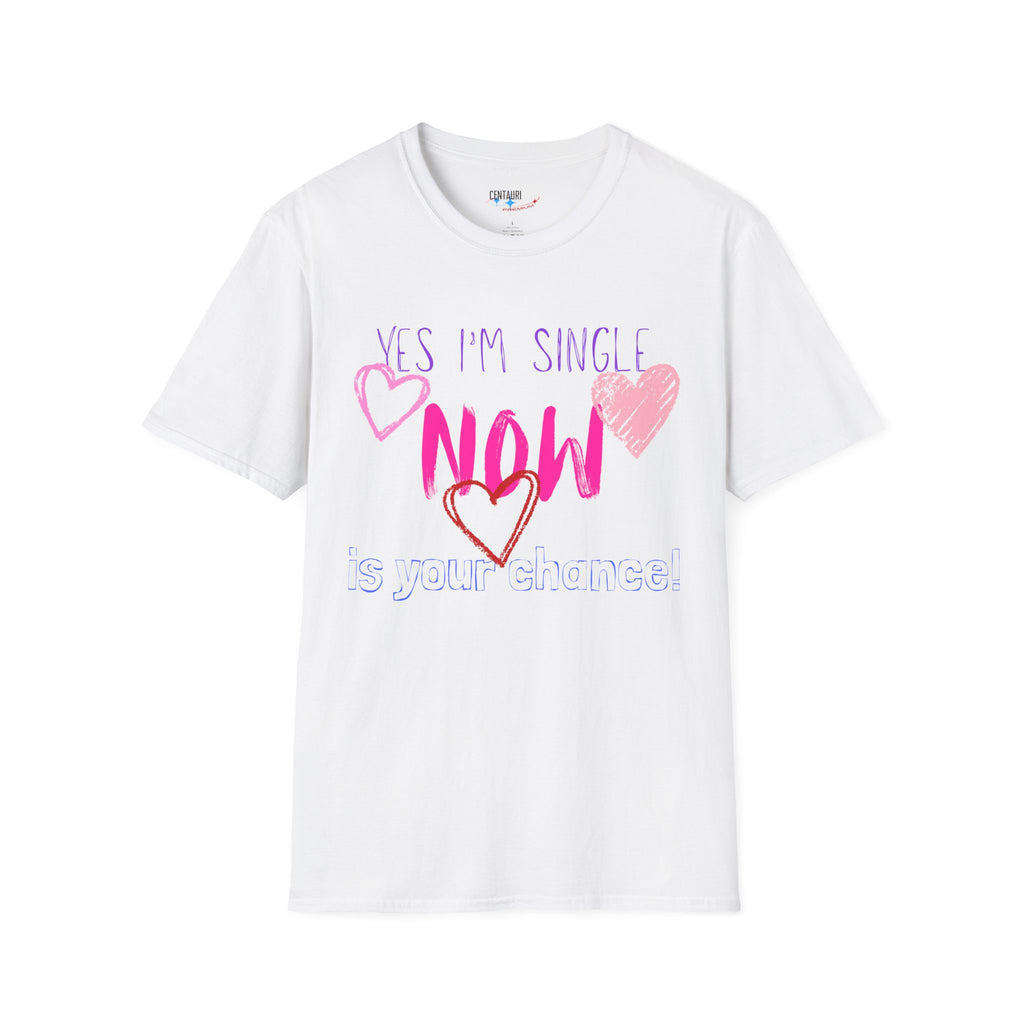 Yes I'm Single Now heart graphic T-Shirt | pink scribble typography
